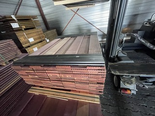 Ca. 81x Purple Heart hardhouten vlonderplanken, 21x145mm, lengte 125cm